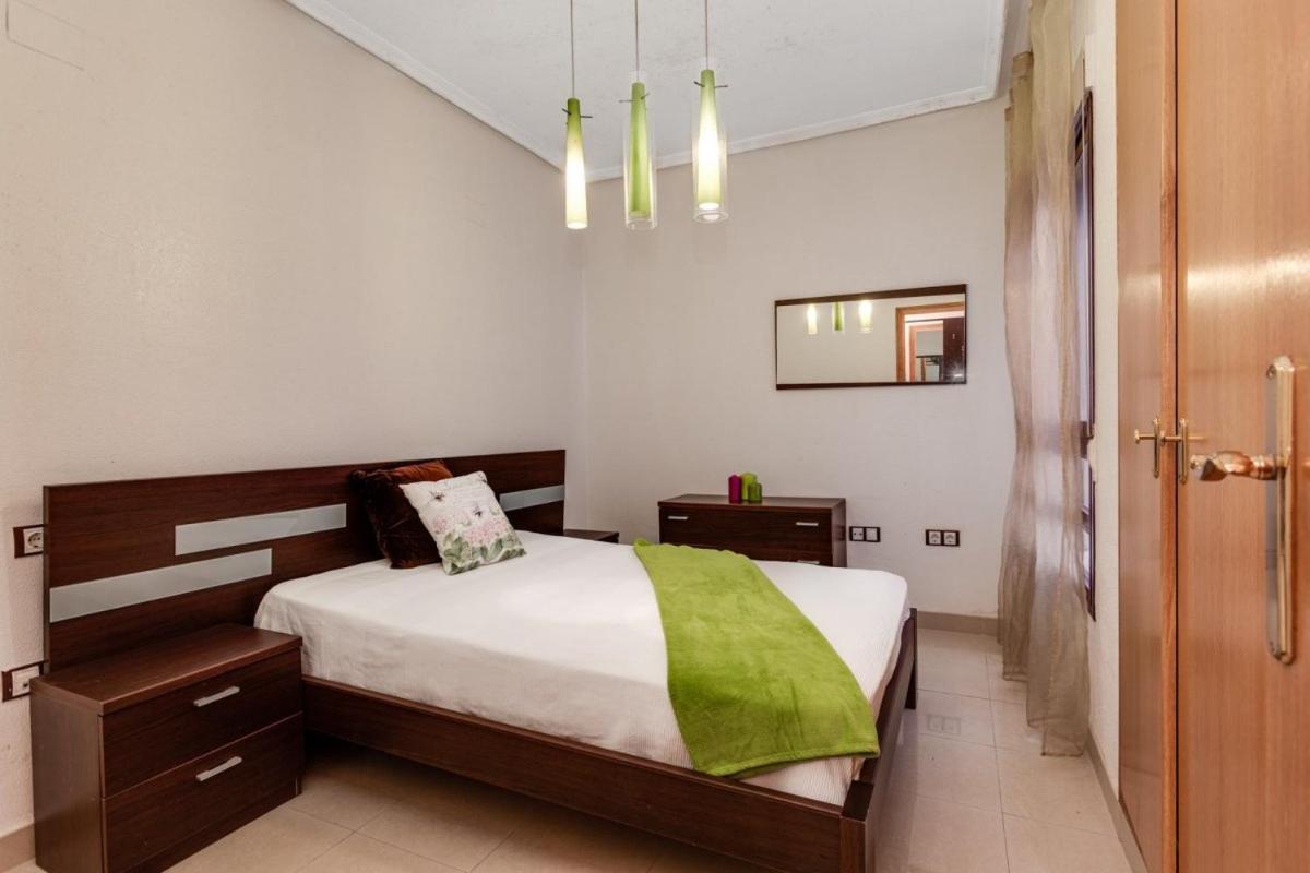 Nice Apartment With Terrace On The Los Locos Beach Torrevieja Esterno foto