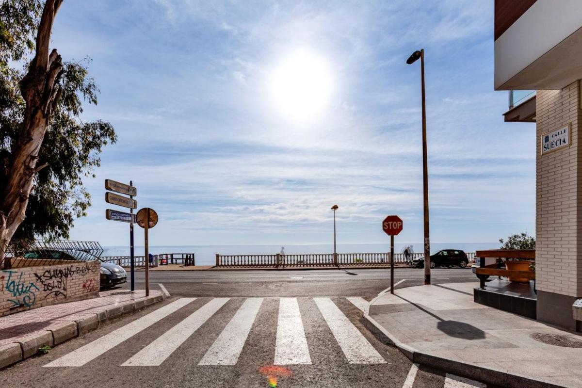 Nice Apartment With Terrace On The Los Locos Beach Torrevieja Esterno foto